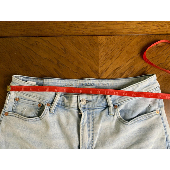 American Eagle Jeans Mens 36x32 Light Wash Blue Slim Straight Distressed Denim - Picture 8 of 8